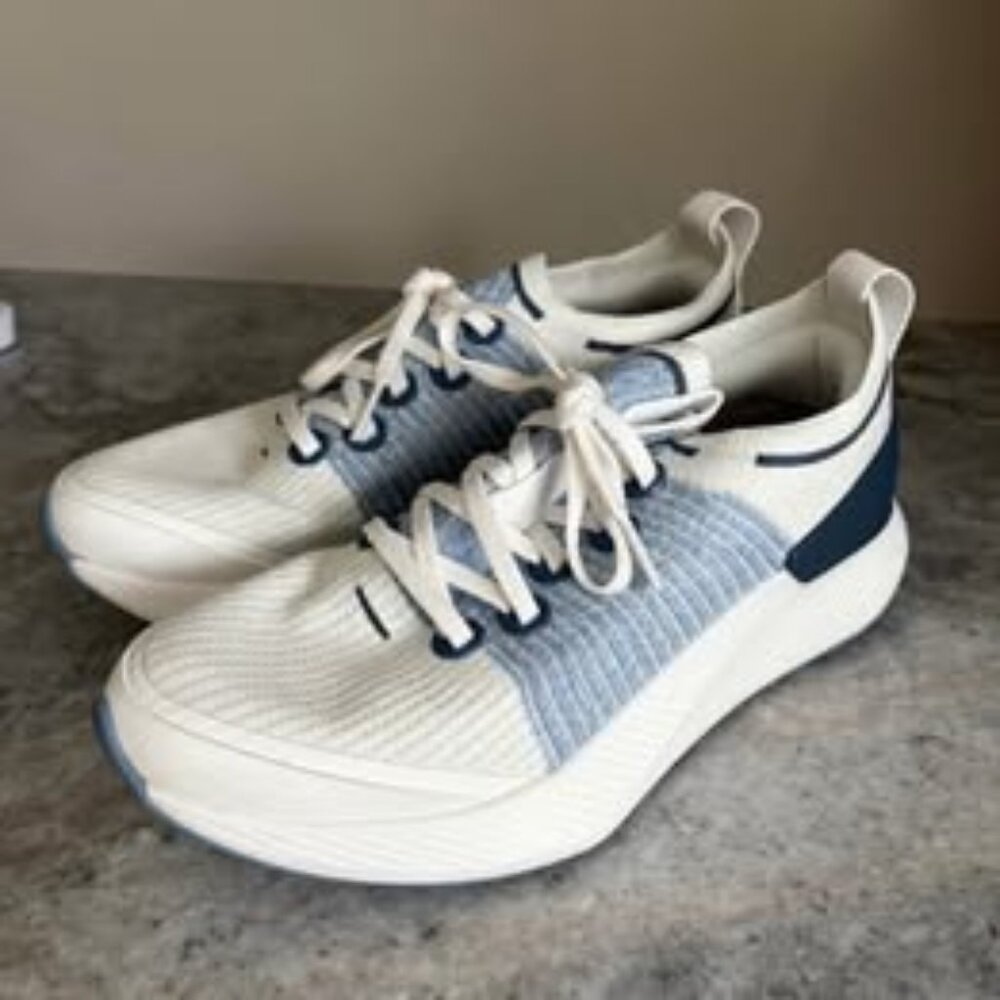 Allbirds Tree Glider Ladies Sneakers, Size 7, worn twice...like new!